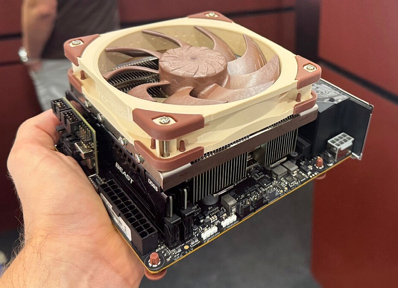 A Noctua apresentou um cooler compacto e potente para AM5 com ventilador de 120 mm completo.