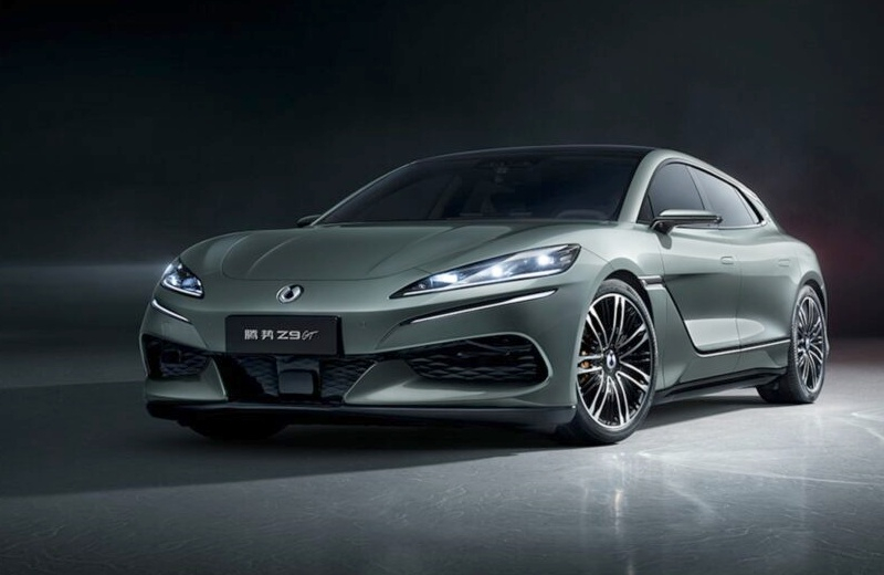 Como carregar rapidamente até a capacidade total: a BYD apresentou um veículo elétrico que funciona em 12 minutos