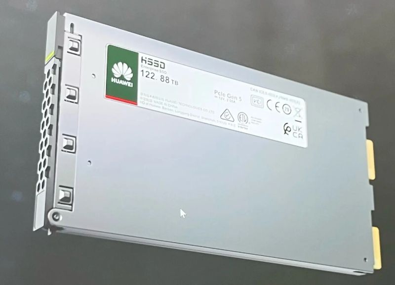 A Huawei desenvolveu um método de produção de SSDs com capacidade de 122 TB sem usar memória flash de alta tecnologia