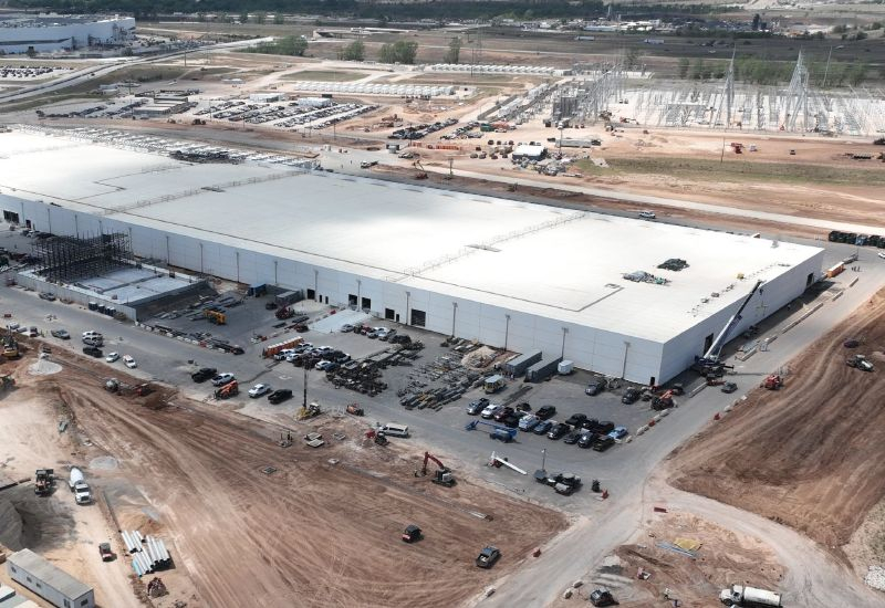 A MegaFábrica Terafab de Elon Musk iniciará a produção de chips usando o processo Intel 14A de 14 Ångstroms.