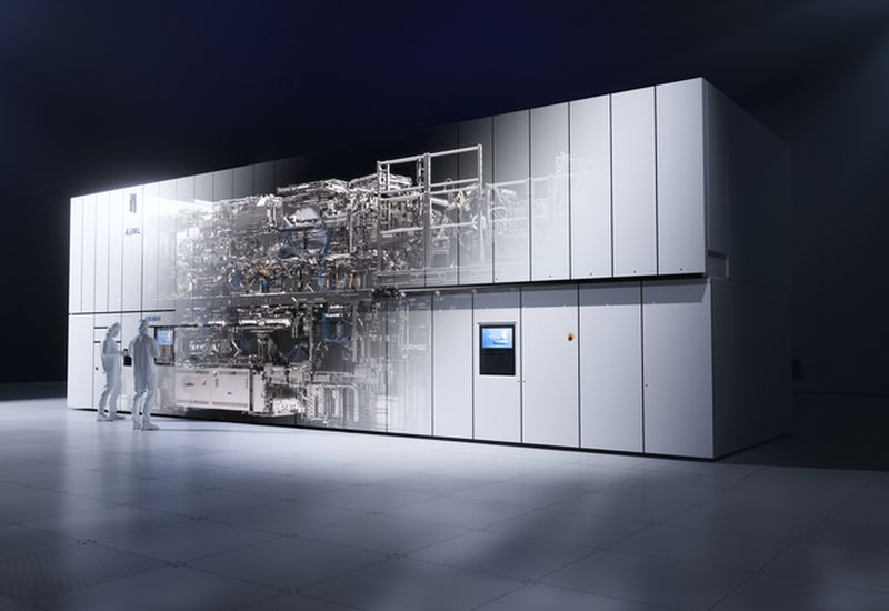 A ASML planeia aplicar amplamente a tecnologia High‑NA EUV já no próximo ano para fabricar chips com tamanho de transistor de 1,4 nm ou menos.