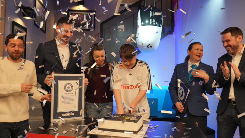 O Logitech G Pro X2 Superstrike batiu o recorde mundial da Guinness em número de cliques, mas em alguns jogos foi chamado de trapaça.