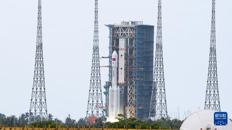 O caminhão espacial “Tianzhou-10” transportou sem erros 6,2 t de carga útil e muito mais para a Estação Espacial Chinesa