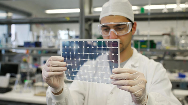 A Espanha desenvolveu painéis solares “bidimensionais”, perfeitos para fachadas de edifícios