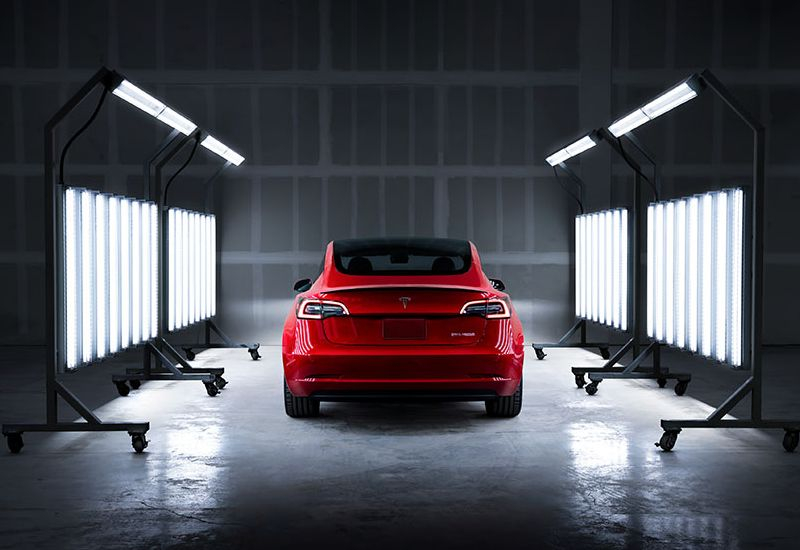 A Tesla brinca com os fãs, adia inesperadamente a cerimônia de apresentação dos últimos Model S e Model X
