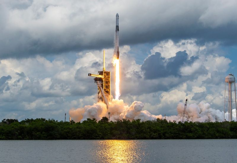 Elon Musk planeja criar uma rede global de portos espaciais para a SpaceX.