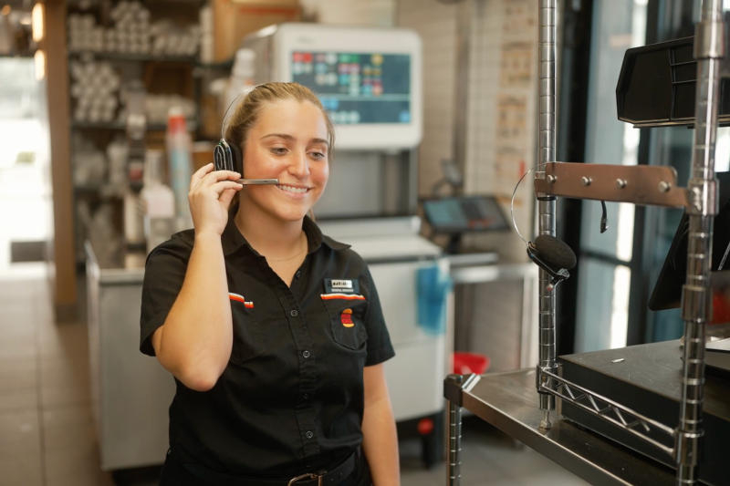 O Burger King usará inteligência artificial para verificar se os funcionários dizem “por favor” e “obrigado”.
