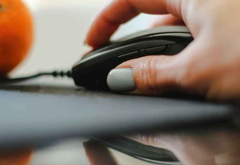 Os funcionários da Meta se rebelaram contra o software que rastreava os movimentos dos seus mouses