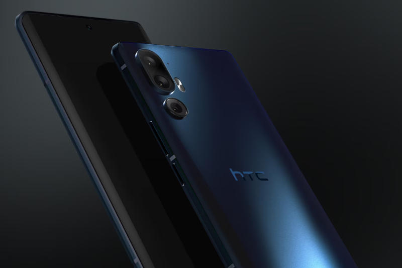 O telefone Trump Mobile T1 parece muito parecido com o HTC U24 Pro.