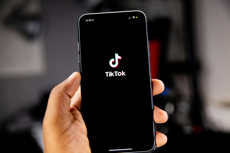 O ES se envolverá com o TikTok e o Instagram devido ao seu design "dependente".