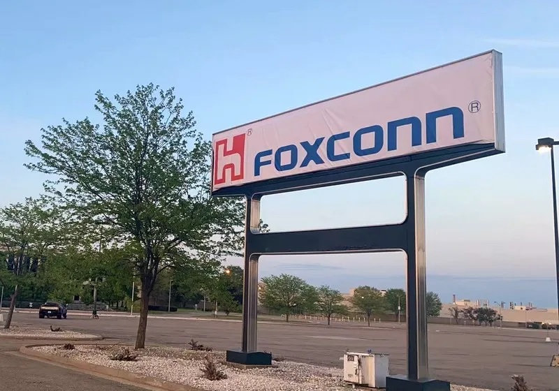 A Foxconn ampliará a produção de servidores de IA, fornecendo-os tanto para a NVIDIA quanto para a Intel