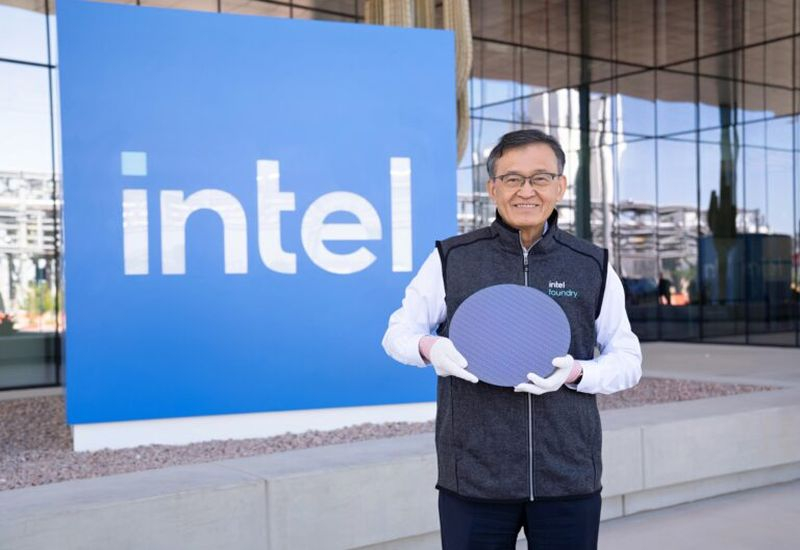Intel afirma um avanço significativo: o processador de 14 A ajudará a empresa a ultrapassar novamente a TSMC.