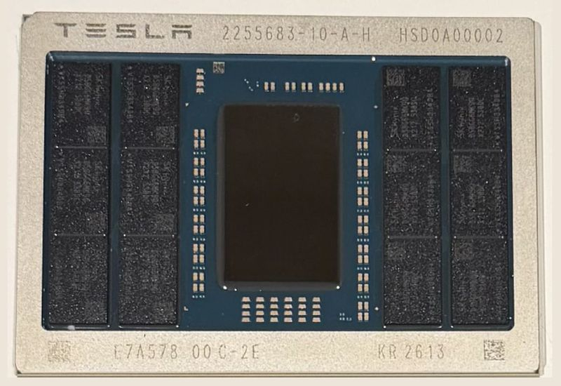 A SpaceX planeja lançar seu próprio processador gráfico em parceria com a Tesla, mas considera o projeto arriscado.