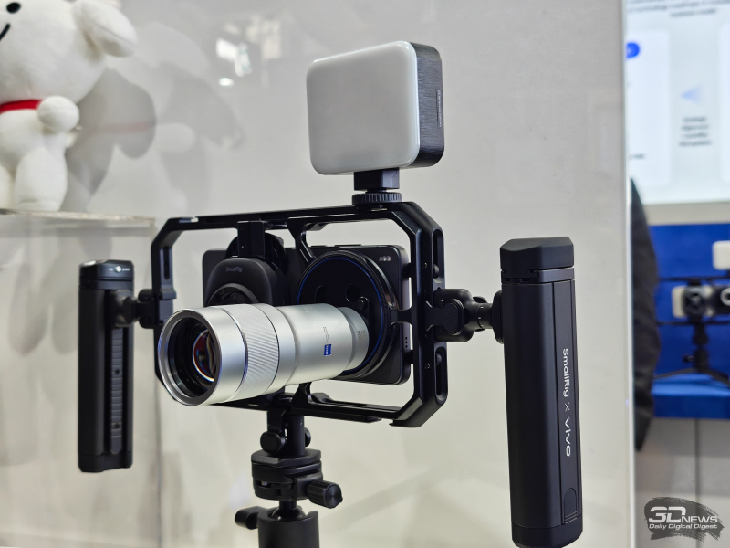 A Vivo lançou o smartphone X300 Ultra com câmera aprimorada e promete torná‑lo acessível fora da China