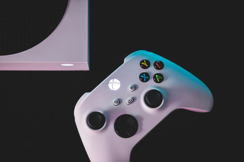 A escassez de chips de memória fez a Microsoft repensar os prazos de lançamento do Xbox